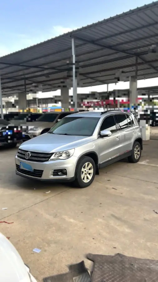 2010 Volkswagen Tiguan 1.8T 160HP L4 6AT