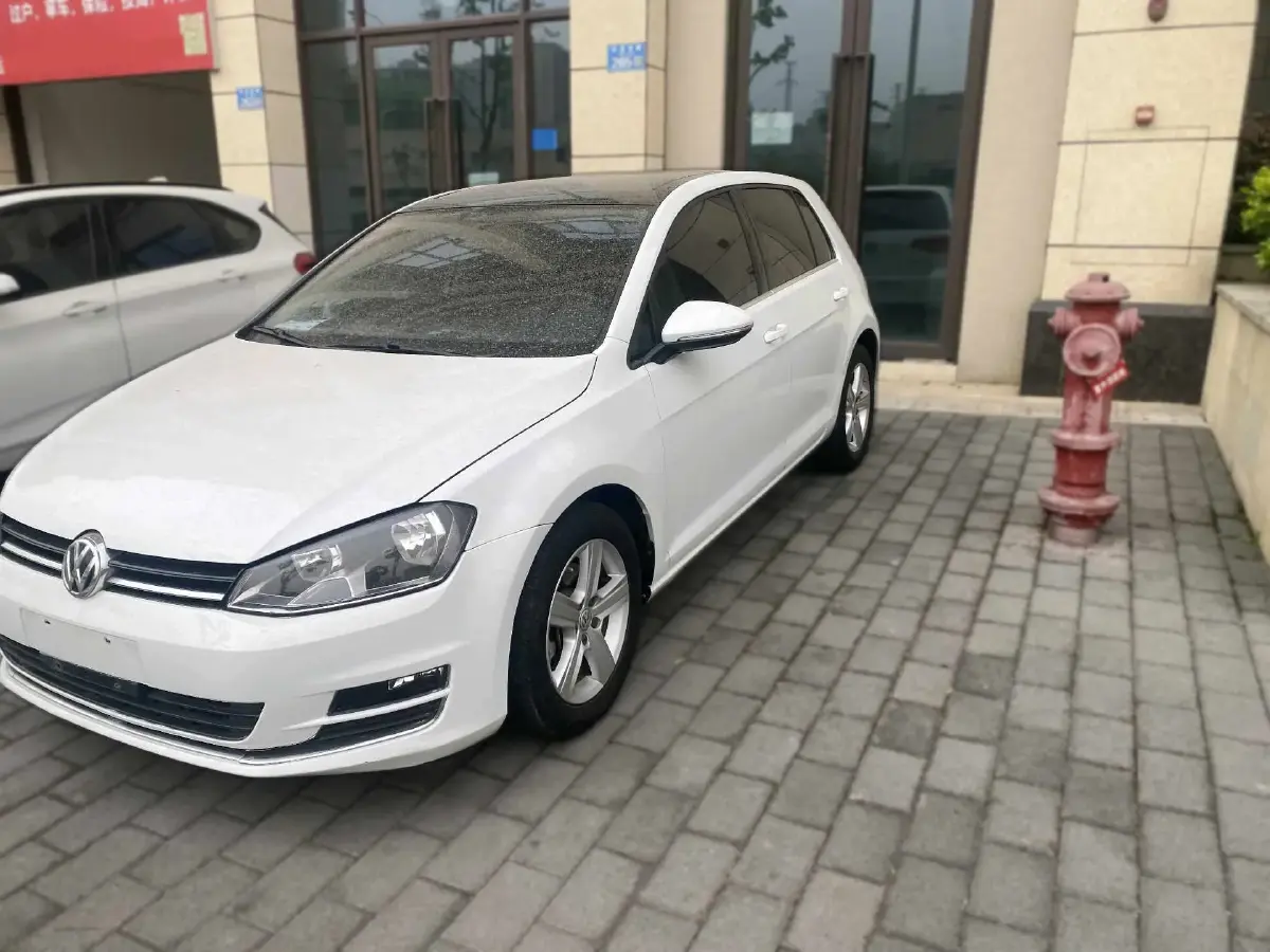 2016 Volkswagen Golf 1.4T 131HP L4 7DCT