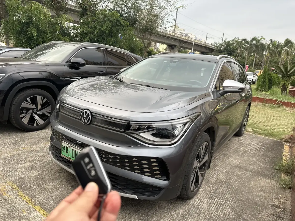 2023 Volkswagen ID.6 X BEV 83.4KWH