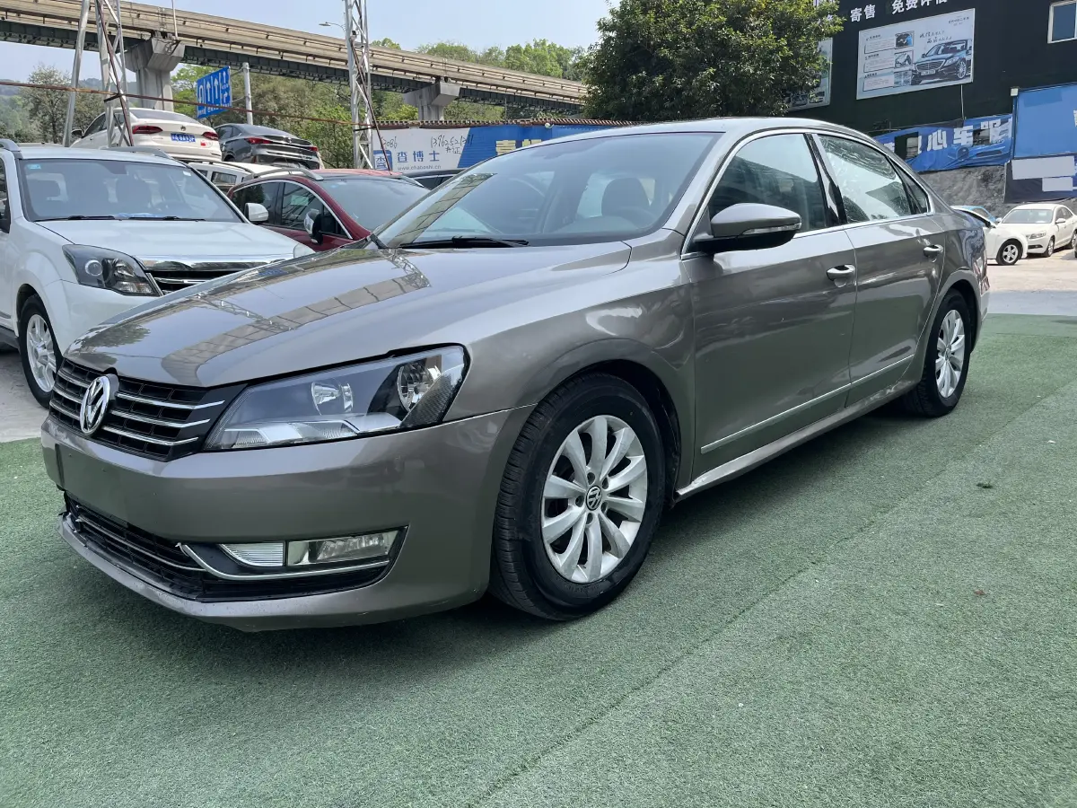 2011 Volkswagen Passat 1.8T 160HP L4 7DCT