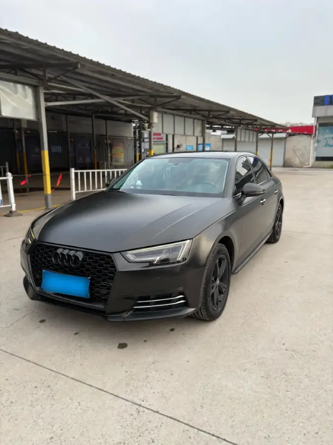 2017 Audi A4L 2.0T 190HP L4 7DCT