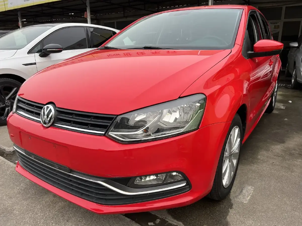 2014 Volkswagen Polo 1.6L 110HP L4 6AT