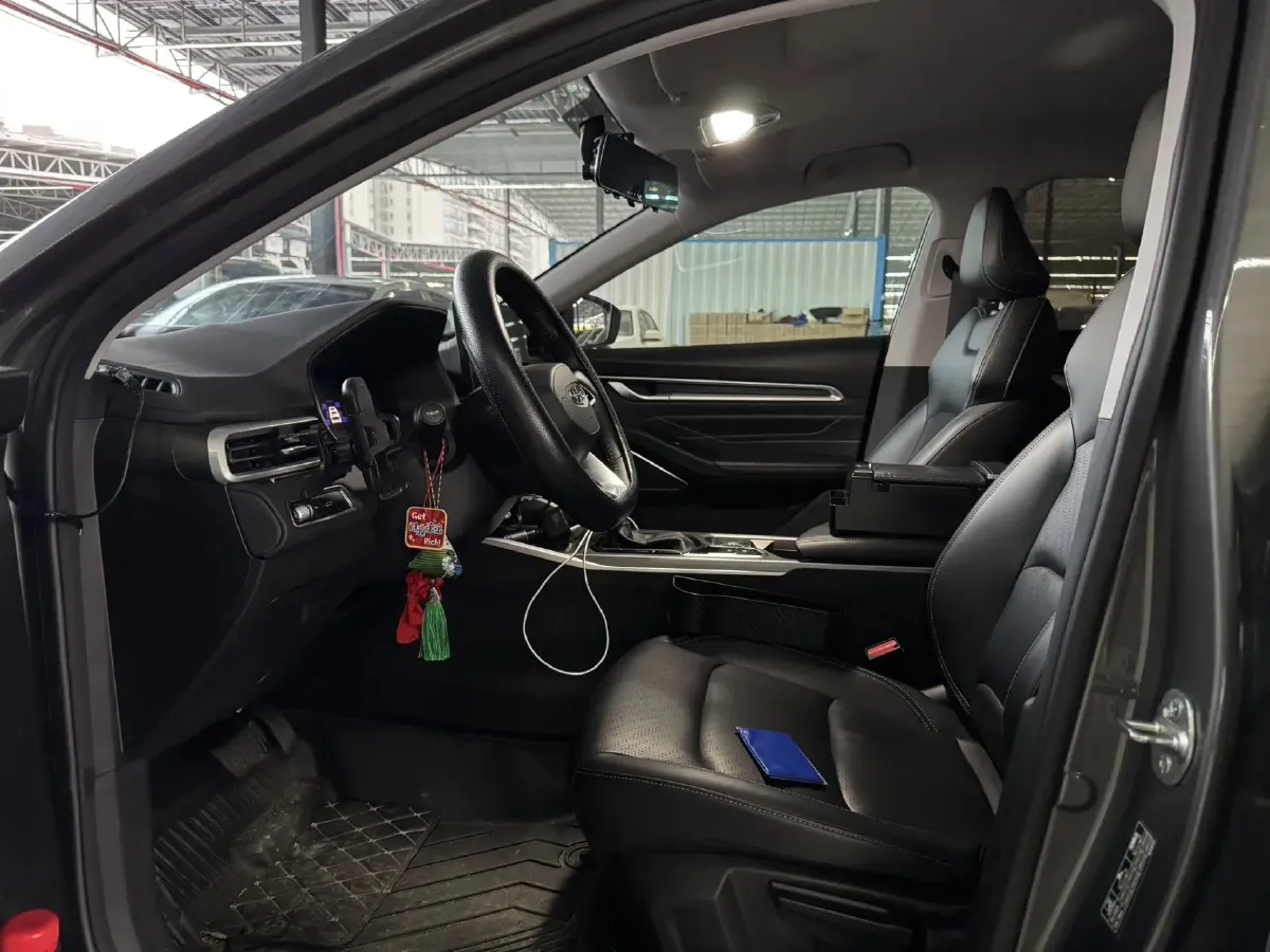 2023 Geely Emgrand 1.5L 127HP L4 CVT,autocango,china used car exporter,china ev exporter,chinese used car exporter,chinese used ev exporter