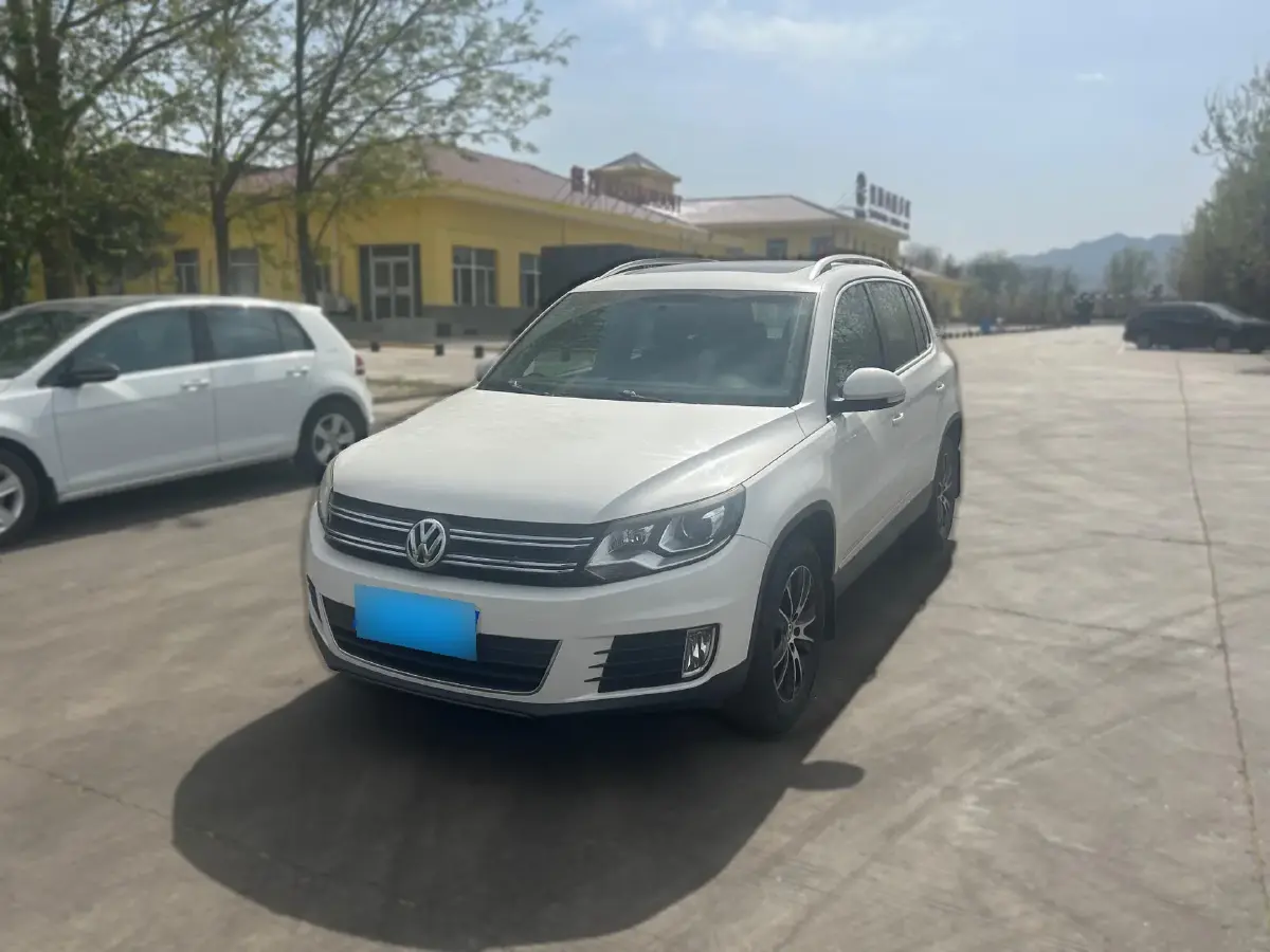 2013 Volkswagen Tiguan 1.8T 160HP L4 6AT