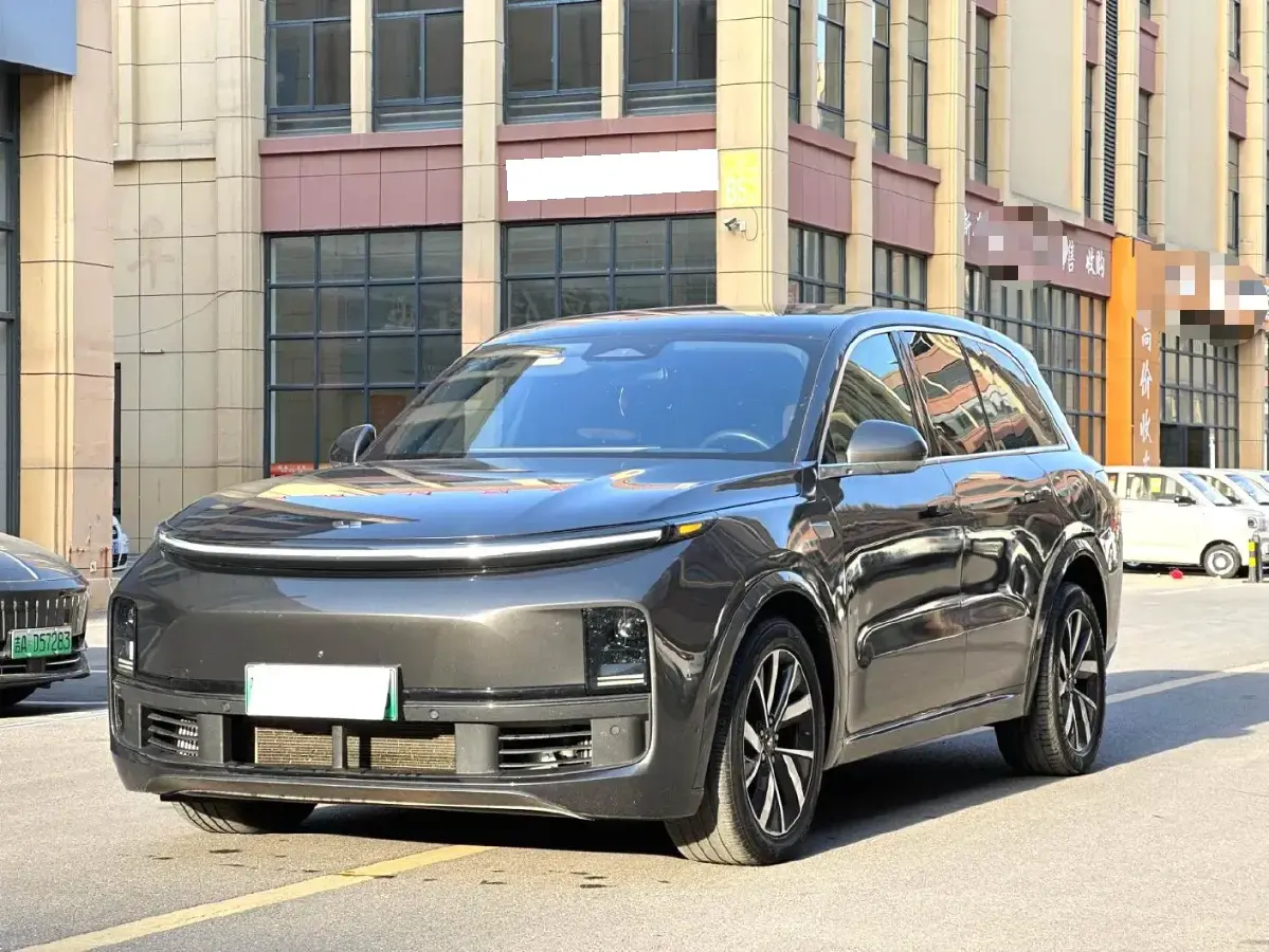 2023 Li L8 Range Extended 154HP REEV 40.9KWH