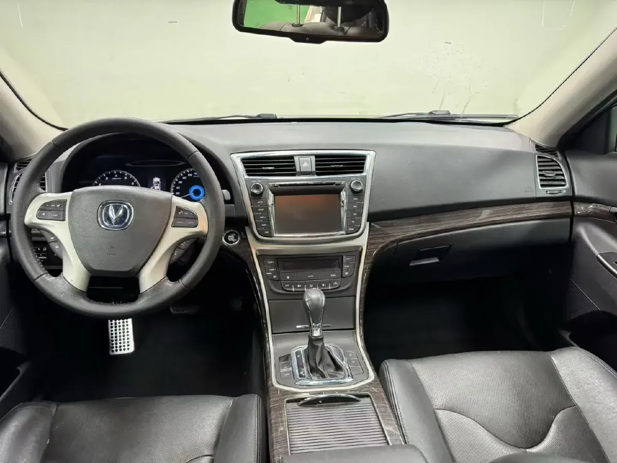 2014 ChangAn Raeton 1.8T 177HP L4 6AT,autocango,china used car exporter,china ev exporter,chinese used car exporter,chinese used ev exporter