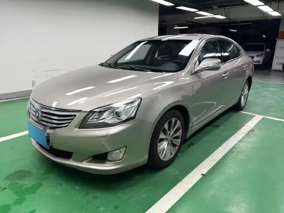 2014 ChangAn Raeton 1.8T 177HP L4 6AT