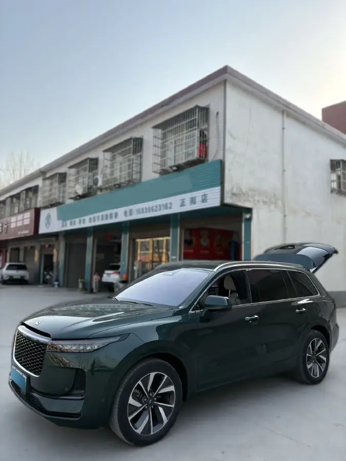 2021 Li ONE Range Extended 131HP REEV 40.5KWH