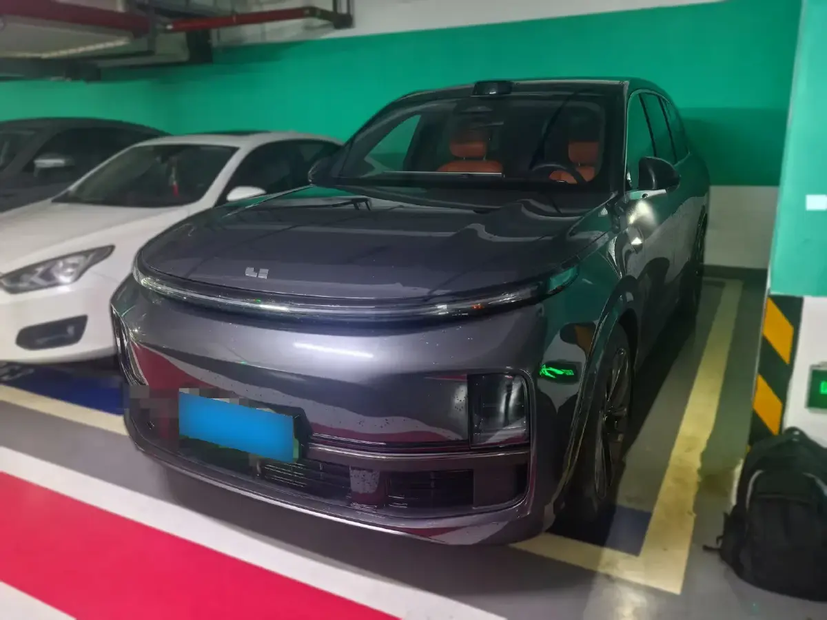 2024 Li L8 Range Extended 154HP REEV 42.8KWH