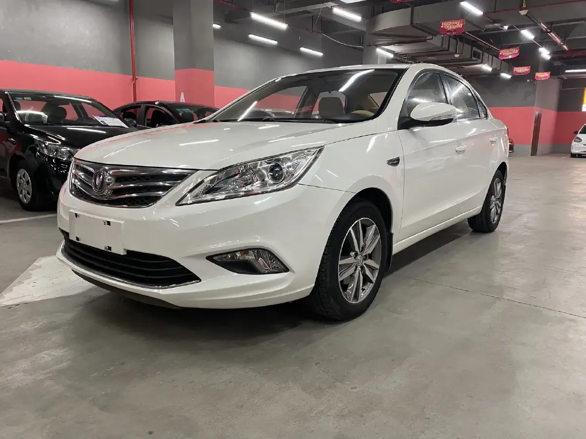 2015 ChangAn Eado 1.6L 125HP L4 5MT