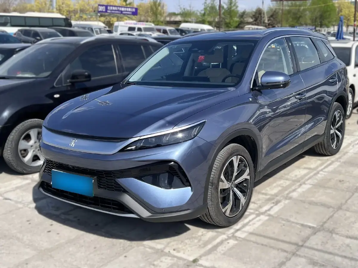 2025 BYD Song Pro 1.5L 101HP L4 E-CVT PHEV 18.3KWH