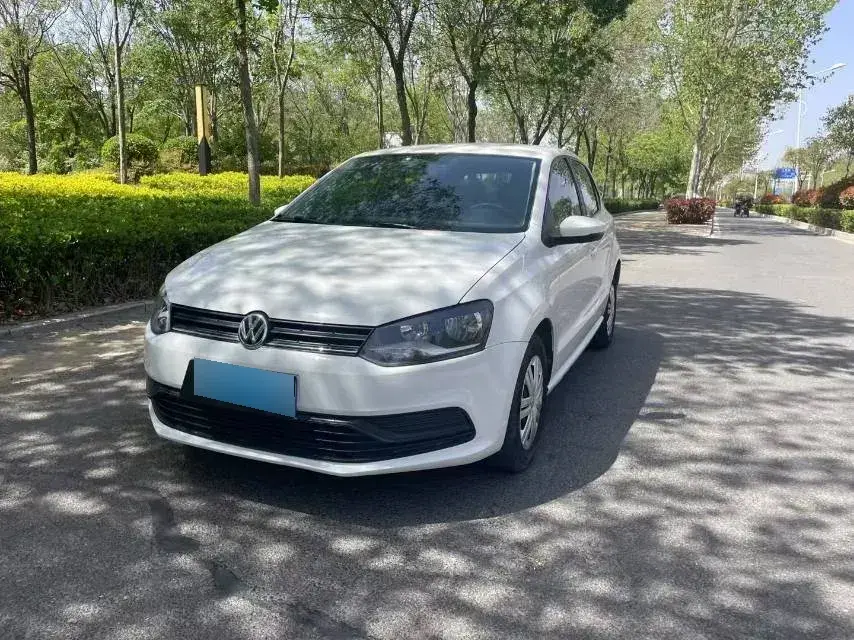 2018 Volkswagen Polo 1.5L 110HP L4 6AT