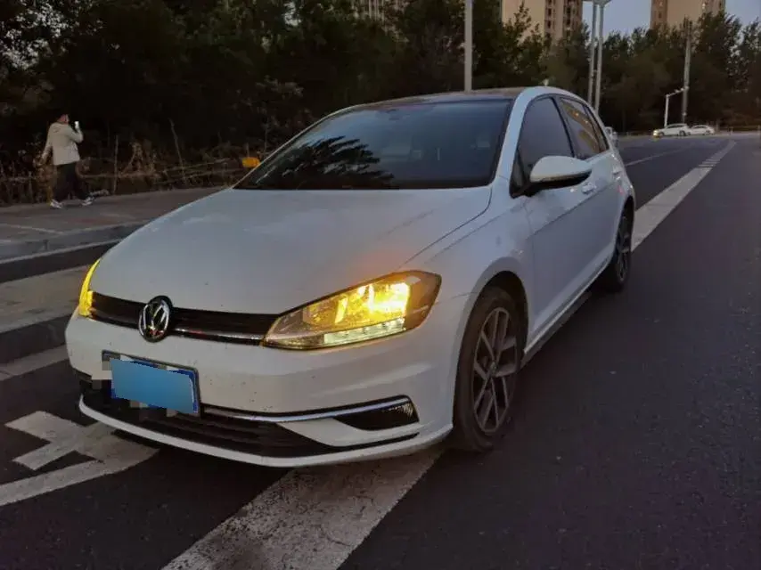 2020 Volkswagen Golf 1.4T 150HP L4 7DCT