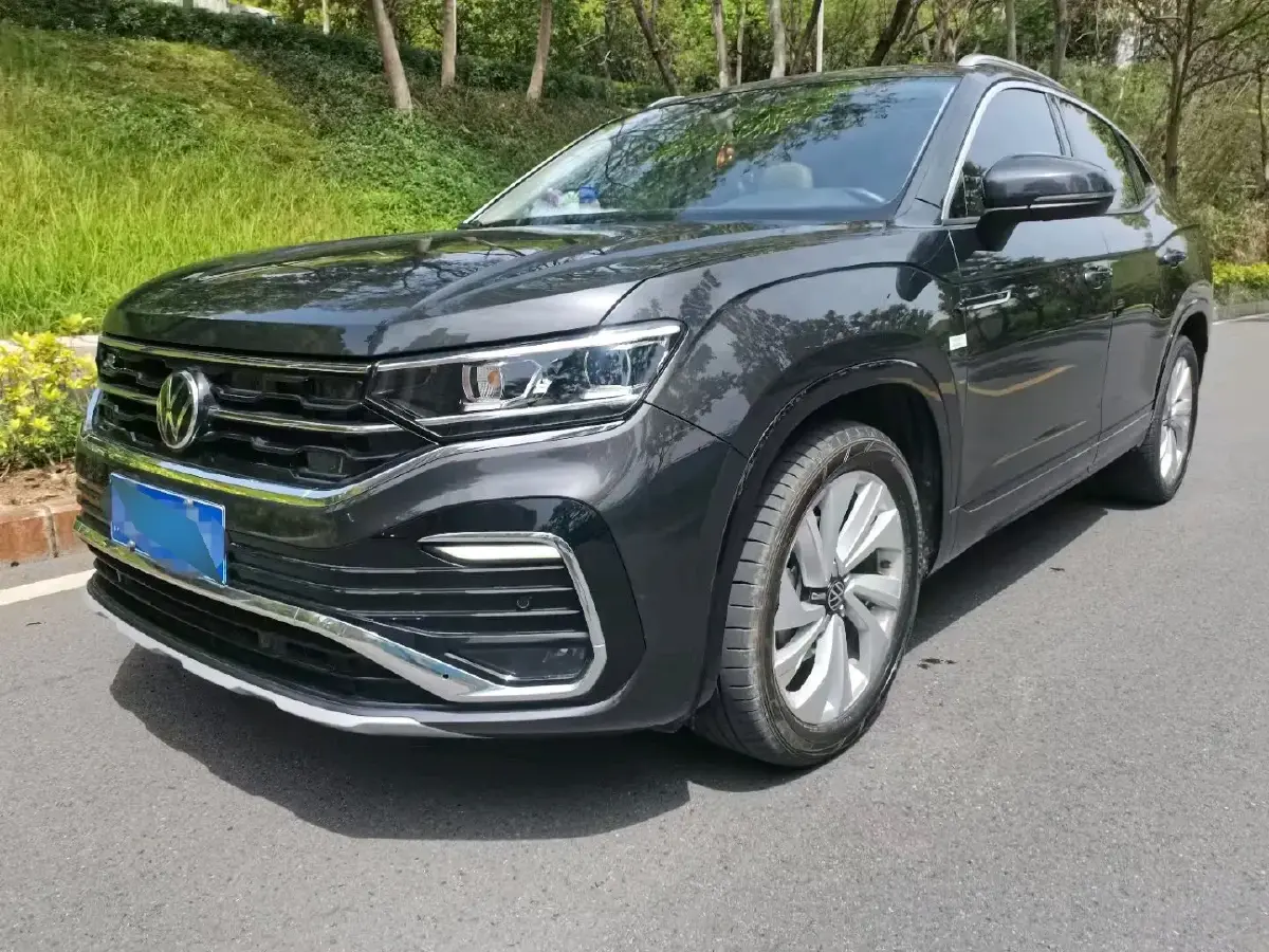 2020 Volkswagen Tayron X 2.0T 186HP L4 7DCT