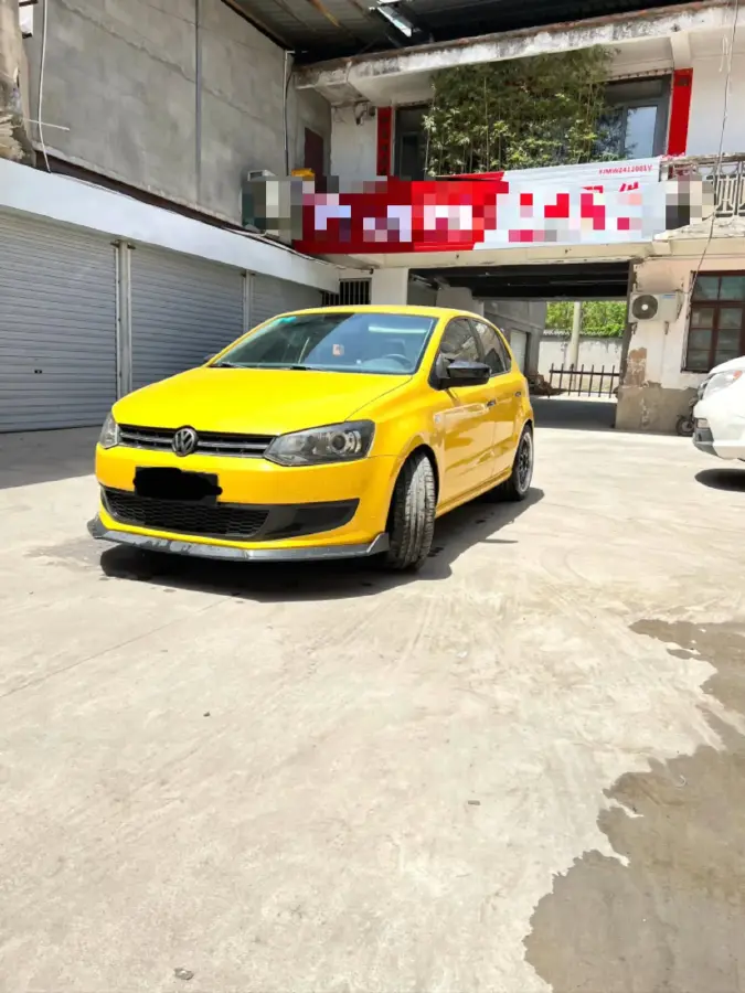 2011 Volkswagen Polo 1.4L 86HP L4 5MT