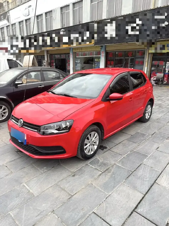 2016 Volkswagen Polo 1.4L 90HP L4 6AT