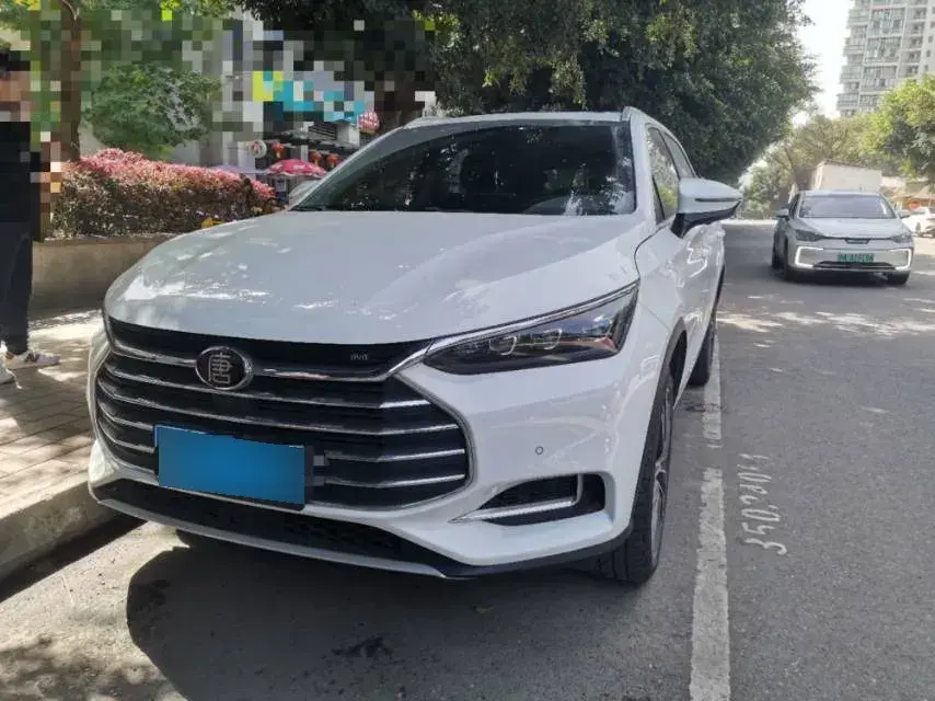 2018 BYD Tang 2.0T 205HP L4 6AT