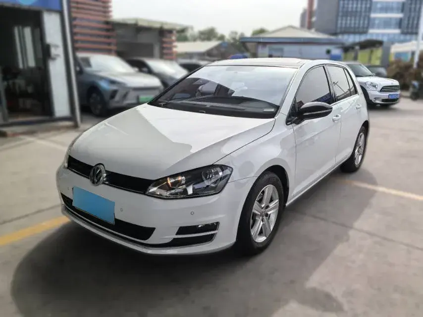 2017 Volkswagen Golf 1.4T 131HP L4 7DCT