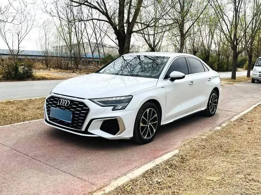 2022 Audi A3 1.4T 150HP L4 7DCT