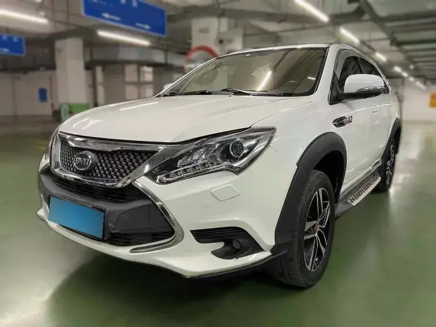 2015 BYD Tang 2.0T 205HP L4 6DCT PHEV