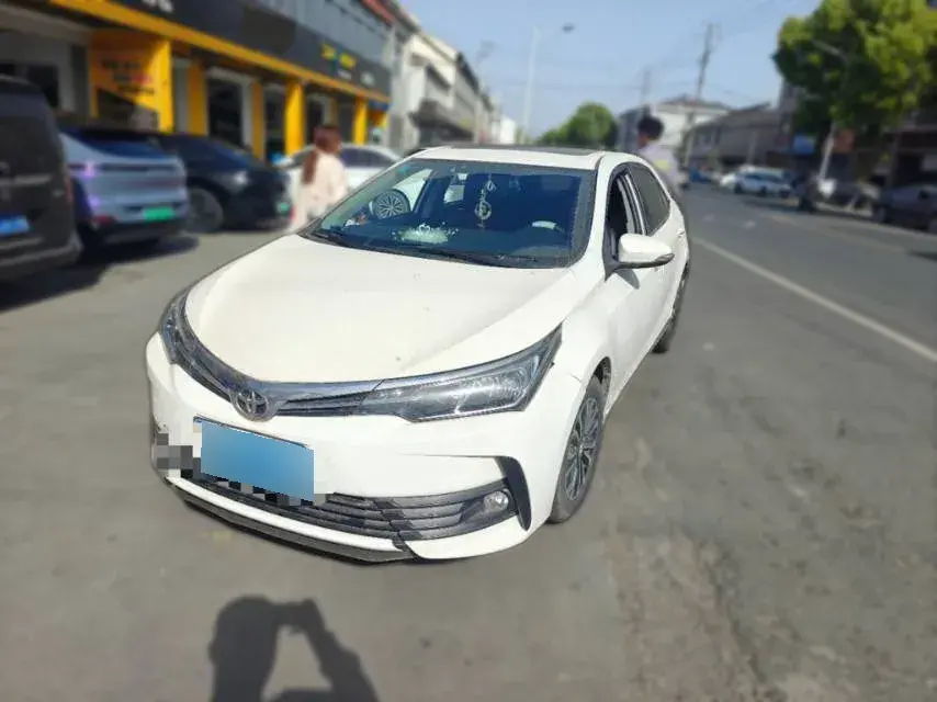 2018 Toyota Corolla 1.2T 116HP L4 CVT