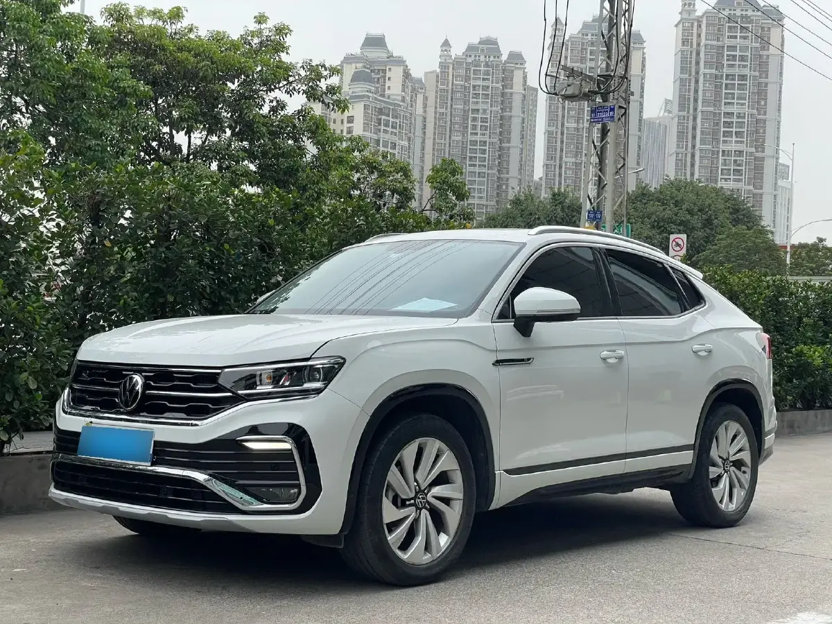 2020 Volkswagen Tayron X 2.0T 186HP L4 7DCT