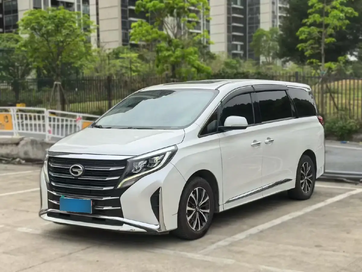 2021 GAC Trumpchi M8 2.0T 252HP L4 8AT