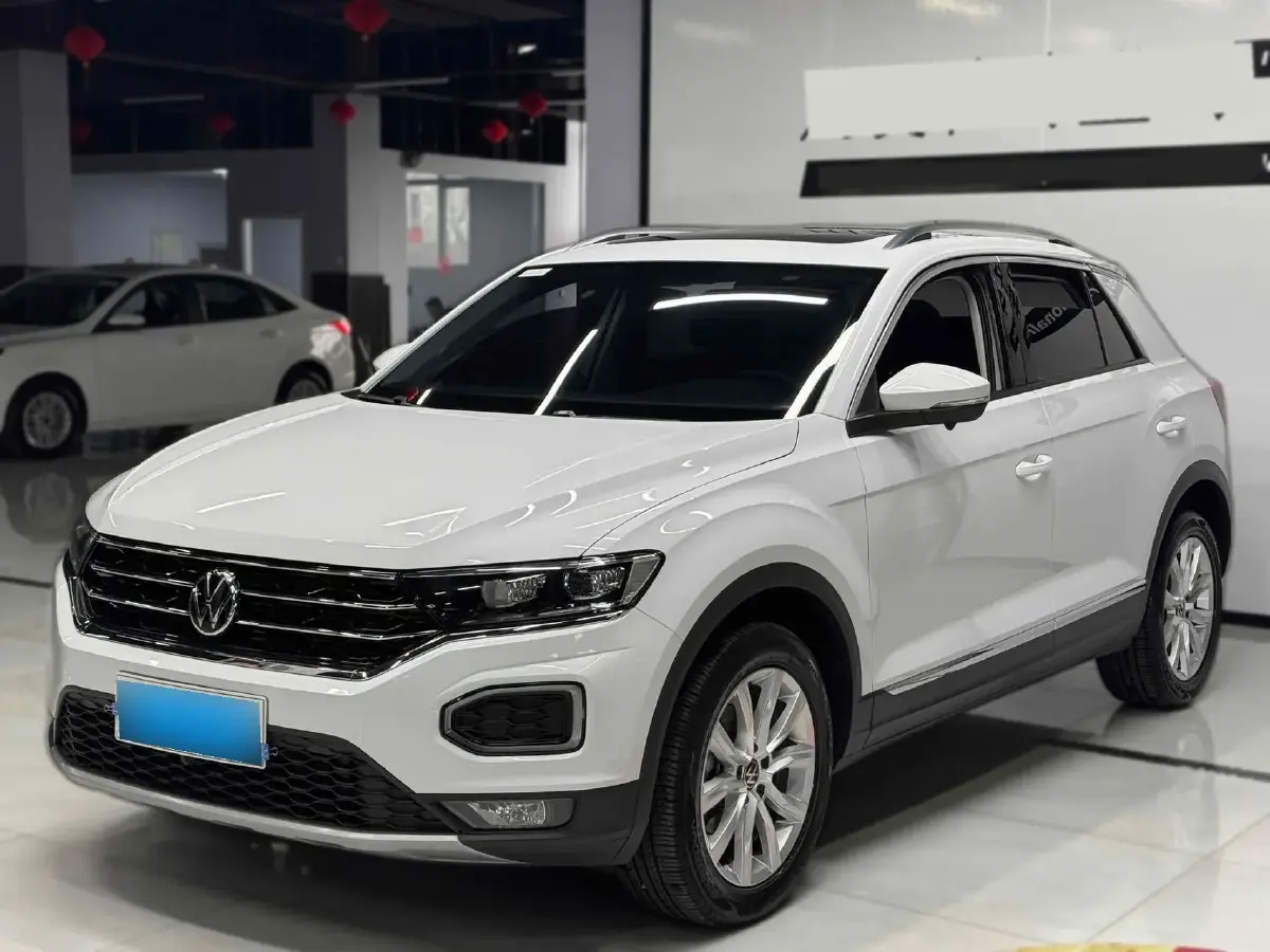 2022 Volkswagen T-Roc 1.4T 150HP L4 7DCT