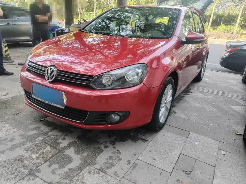 2011 Volkswagen Golf 1.4T 131HP L4 7DCT