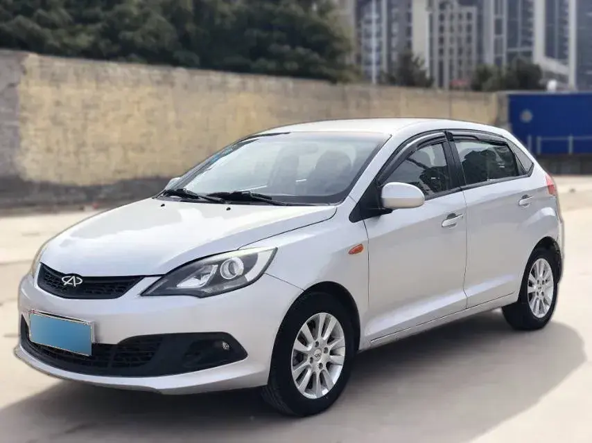 2013 Chery Fulwin 2 1.5L 109HP L4 5AMT