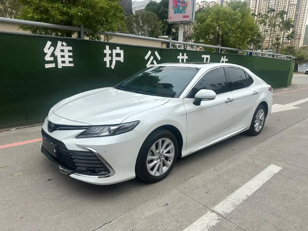 2023 Toyota Camry 2.0L 177HP L4 CVT