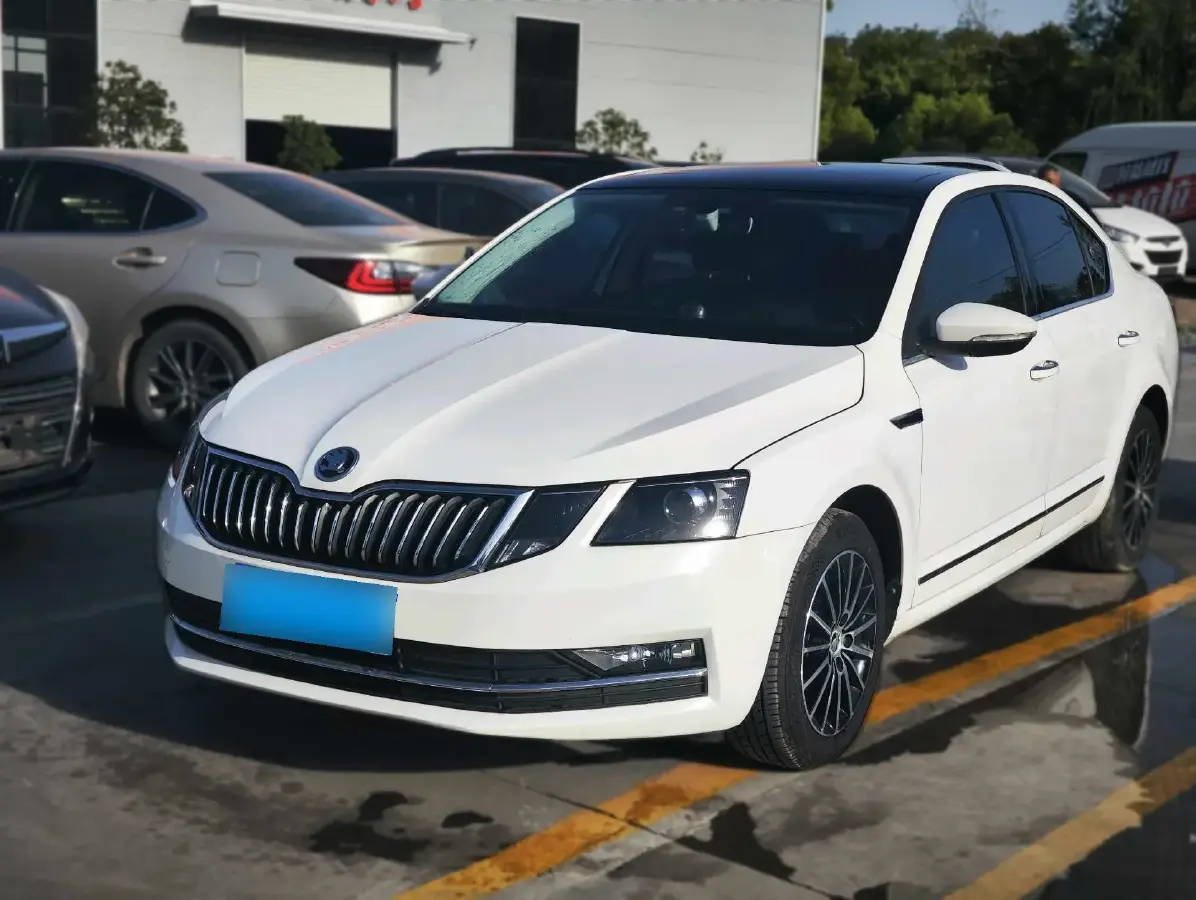 2020 Skoda Octavia 1.2T 116HP L4 7DCT