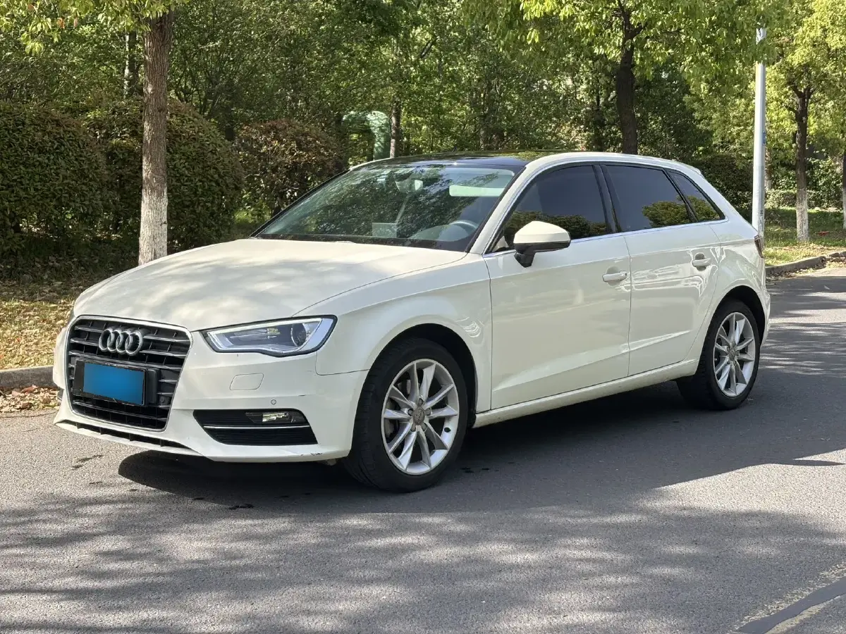 2025 Audi A3 1.5T 160HP L4 7DCT