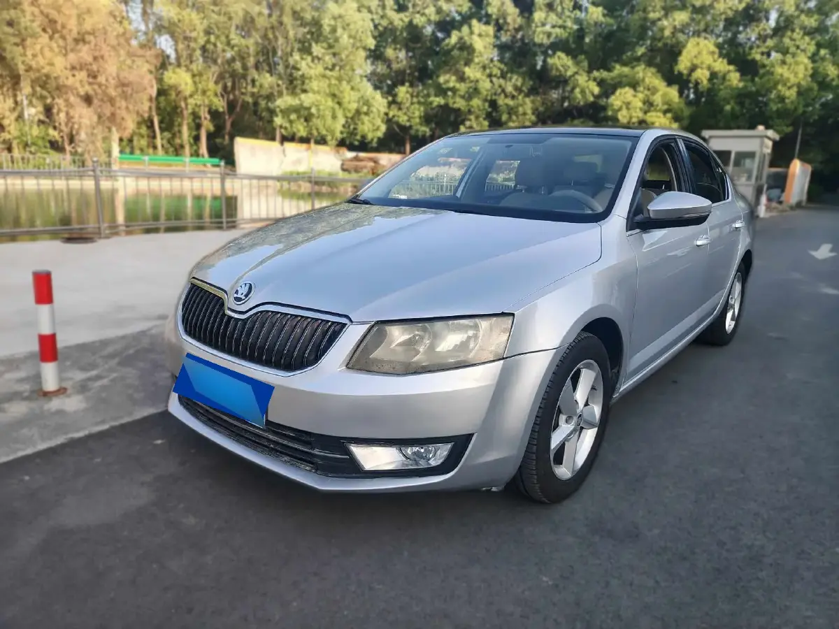 2015 Skoda Octavia 1.4T 150HP L4 5MT