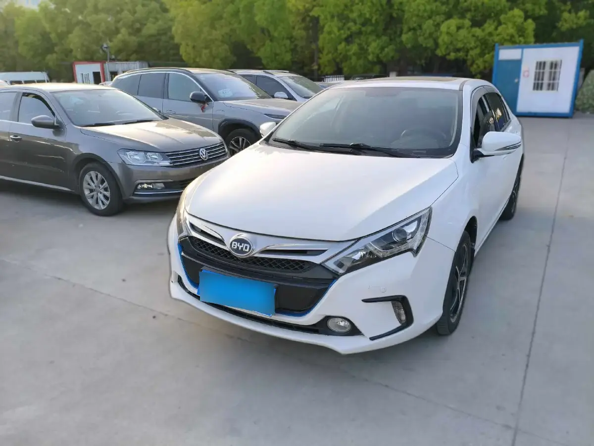 2014 BYD Qin 1.5T 154HP L4 6DCT PHEV 13KWH