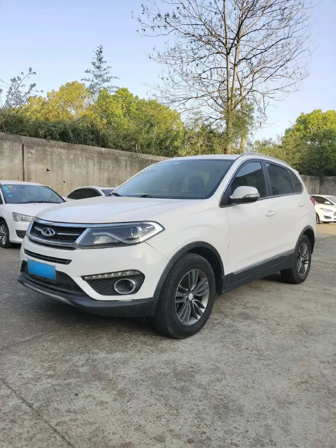 2015 Chery Tiggo 5 2.0L 139HP L4 CVT