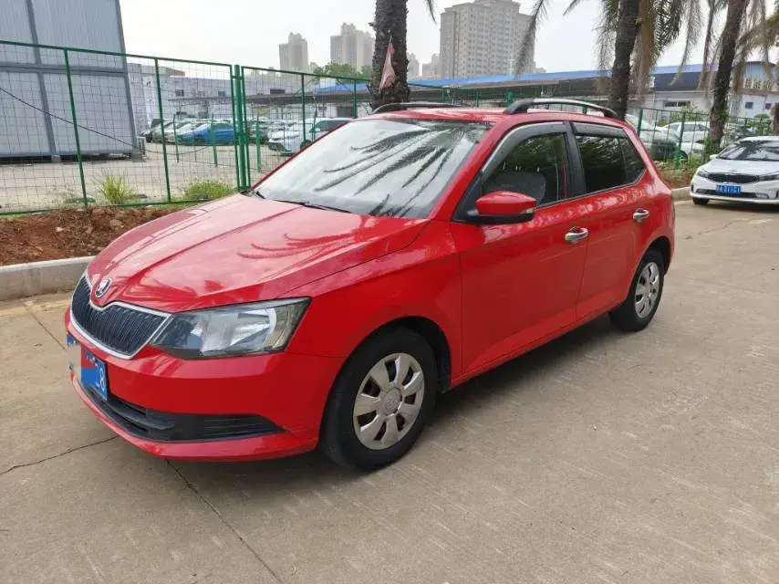 2016 Skoda Fabia 1.4L 90HP L4 6AT