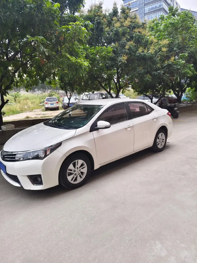 2017 Toyota Corolla 1.2T 116HP L4 6MT