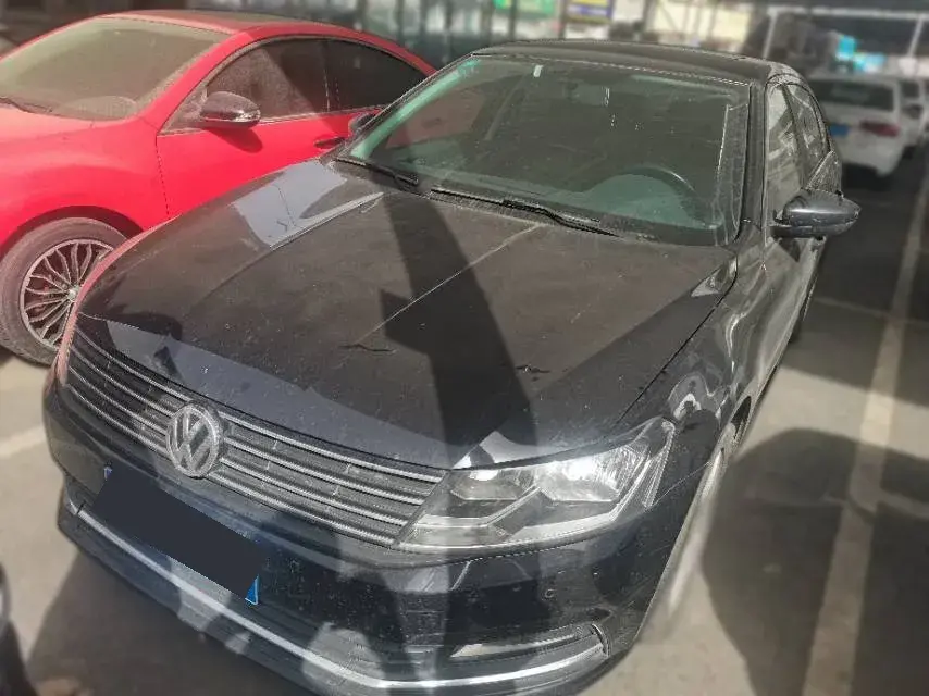 2015 Volkswagen Lavida 1.6L 110HP L4 6AT