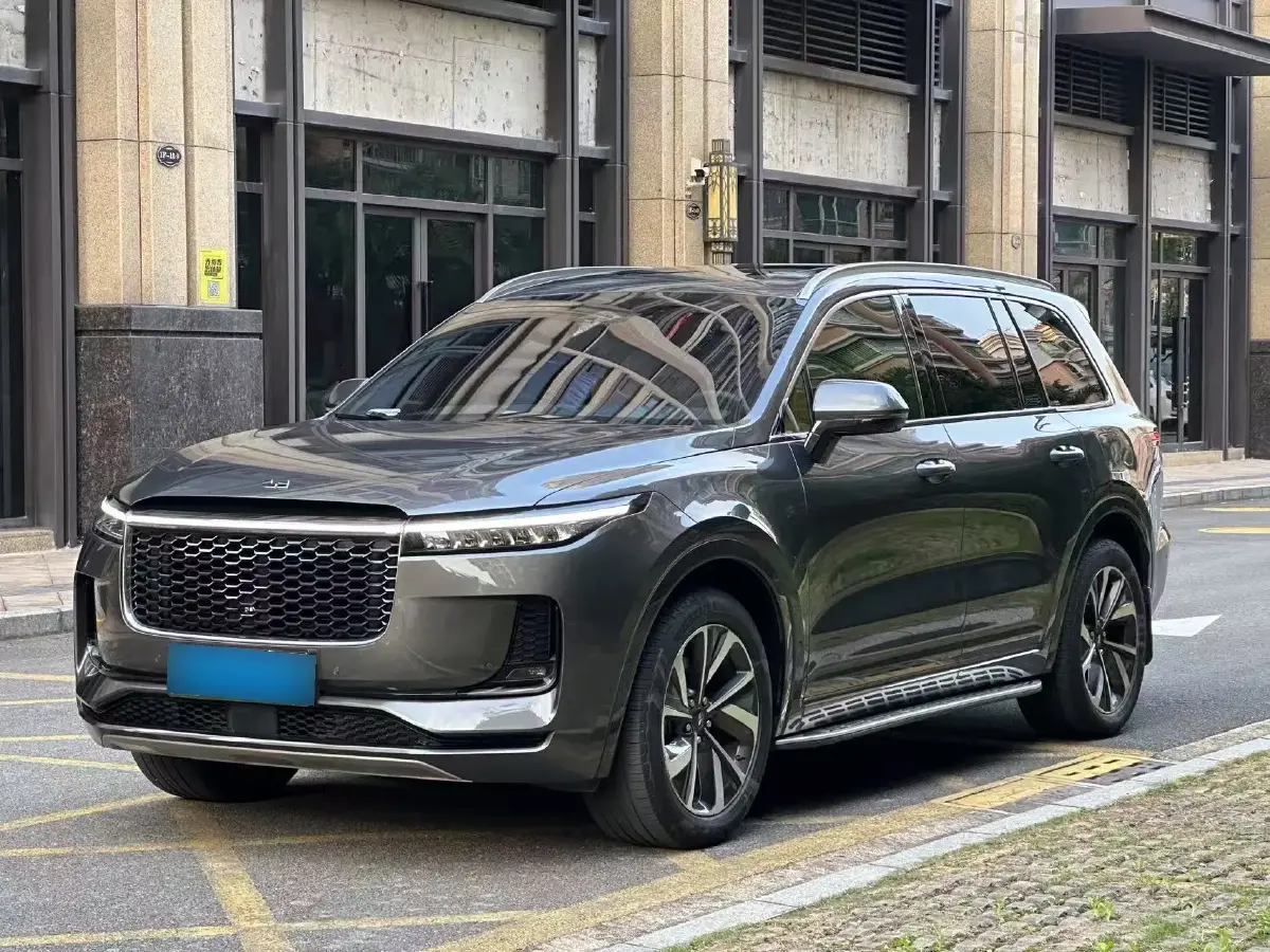 2021 Li ONE Range Extended 131HP REEV 40.5KWH