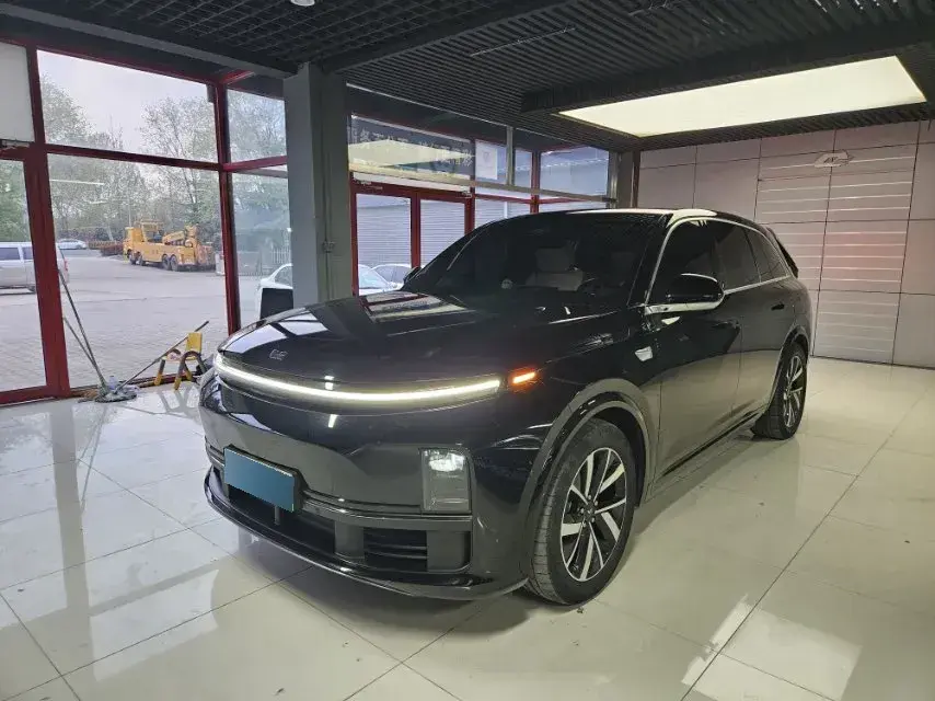 2023 Li L7 Range Extended 154HP REEV 40.9KWH