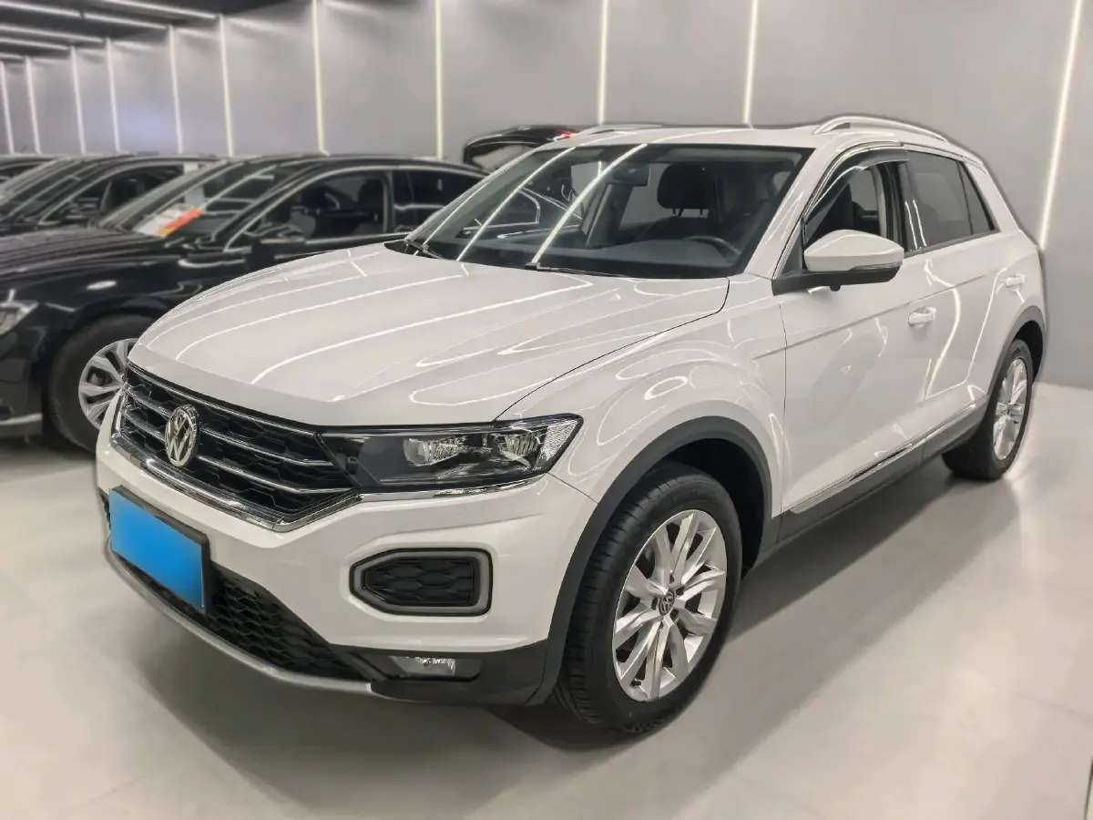 2020 Volkswagen T-Roc 1.4T 150HP L4 7DCT