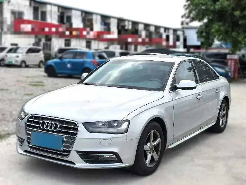 2013 Audi A4L 1.8T 160HP L4 CVT