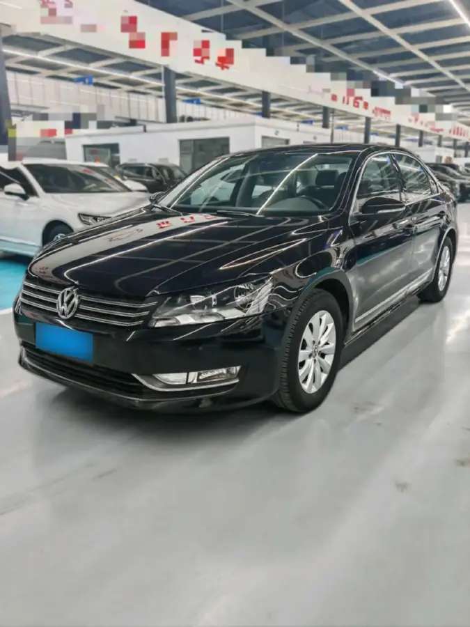 2015 Volkswagen Passat 1.8T 160HP L4 7DCT