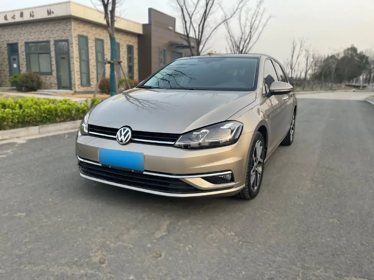 2019 Volkswagen Golf 1.4T 150HP L4 7DCT