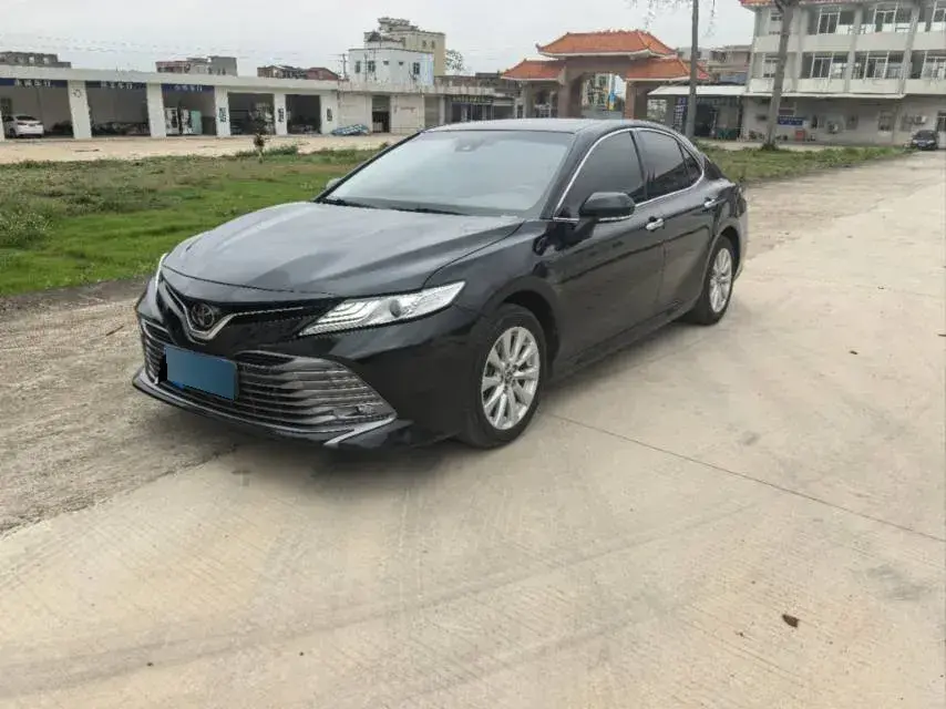 2019 Toyota Camry 2.0L 178HP L4 CVT