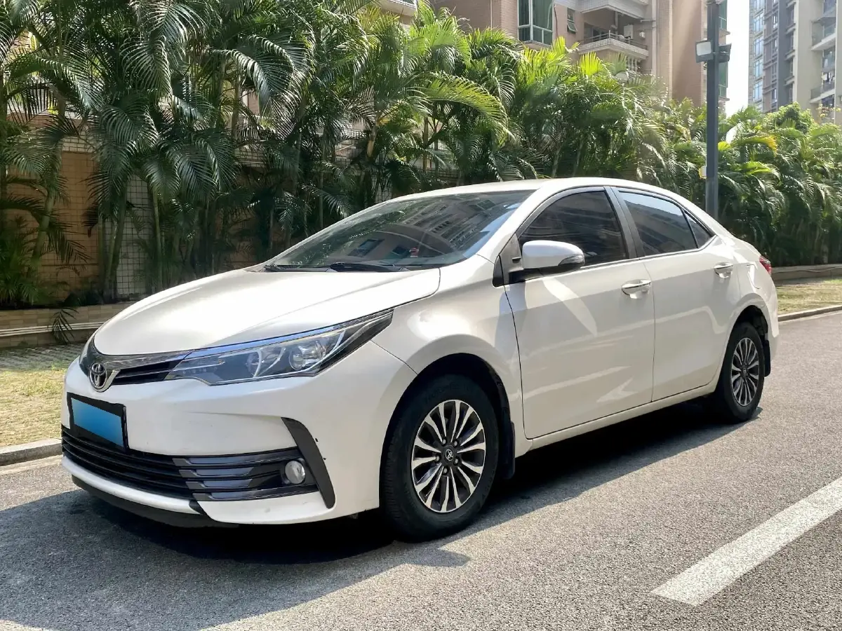 2017 Toyota Corolla 1.2T 116HP L4 6MT