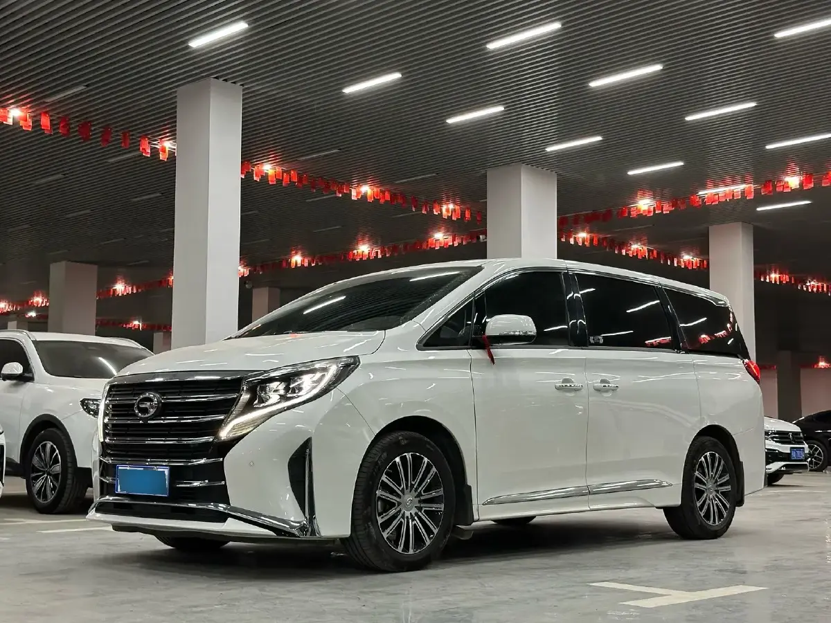2021 GAC Trumpchi M8 2.0T 252HP L4 8AT