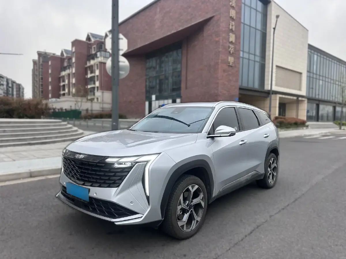 2023 Geely StarRay 1.5T 181HP L4 7DCT