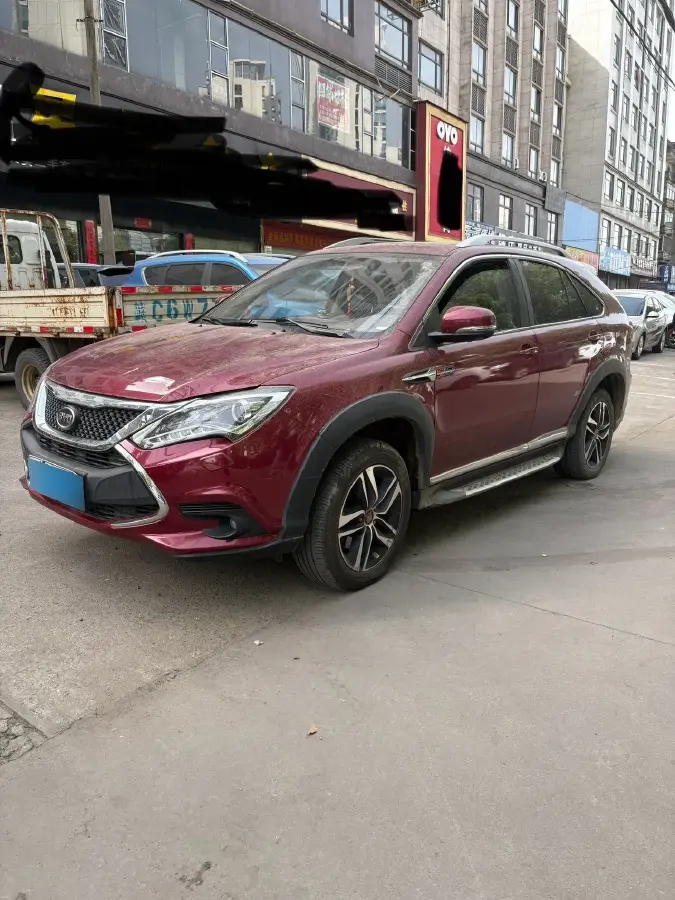 2015 BYD Tang 2.0T 205HP L4 6DCT PHEV